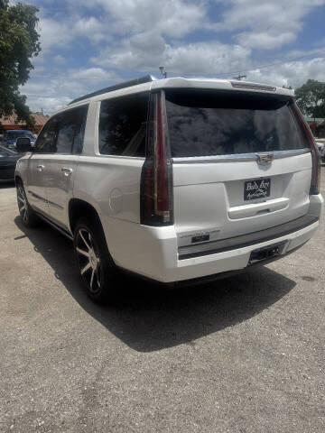 2016 Cadillac Escalade Premium Collection
