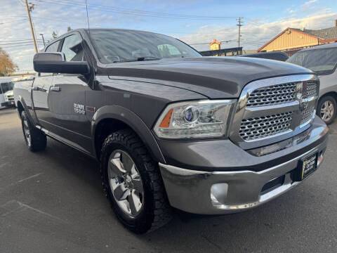 2016 RAM 1500 Laramie