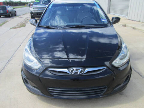 2014 Hyundai Accent GLS