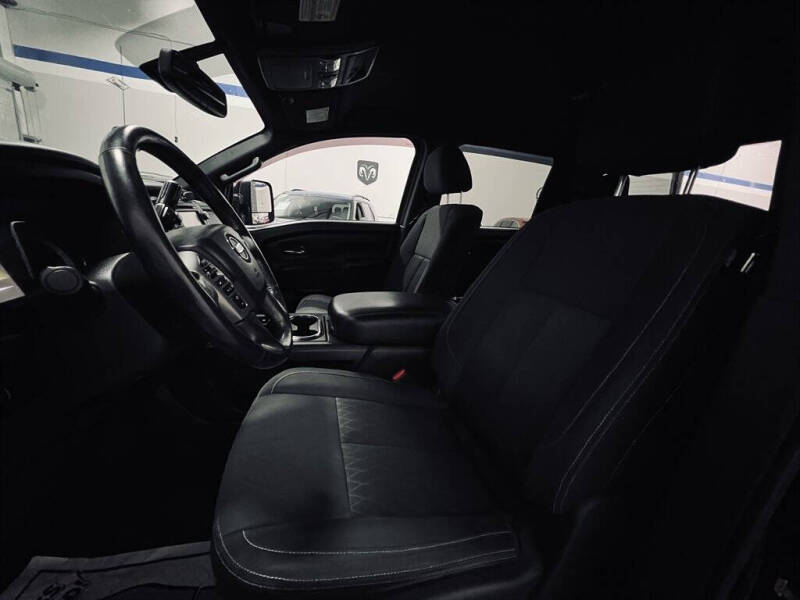 2018 Nissan Titan XD SV