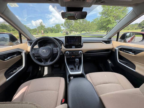 2019 Toyota RAV4 XLE