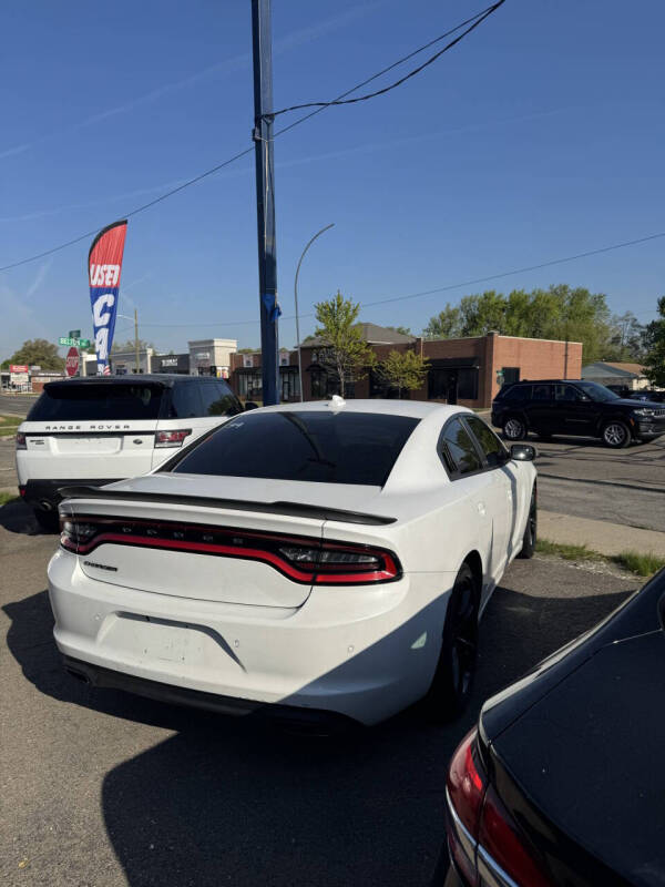 2016 Dodge Charger SE