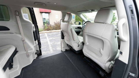 2021 Chrysler Voyager LXi