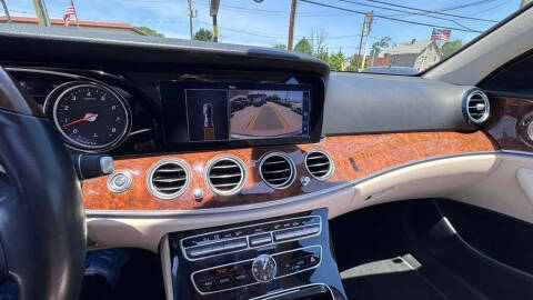 2017 Mercedes-Benz E-Class E 300 4MATIC