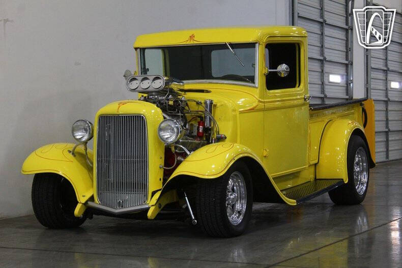 1932 Ford F-100