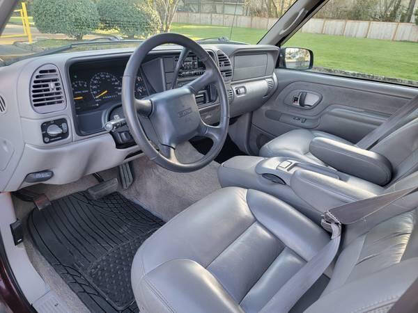 1999 GMC Suburban