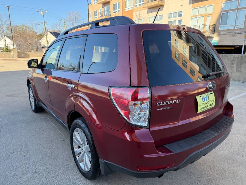2011 Subaru Forester 2.5X Premium