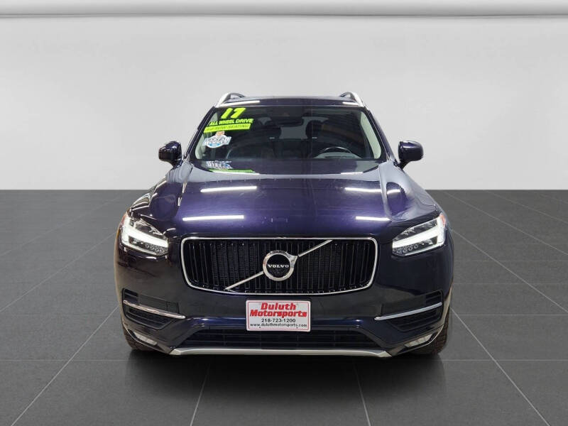 2017 Volvo XC90 T6 Momentum