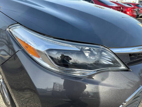 2018 Toyota Avalon XLE