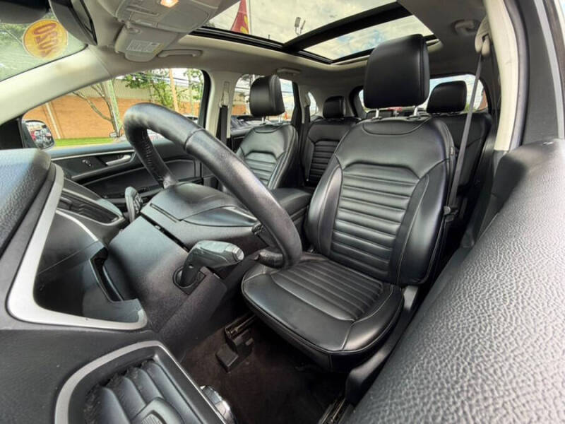 2020 Ford Edge SEL