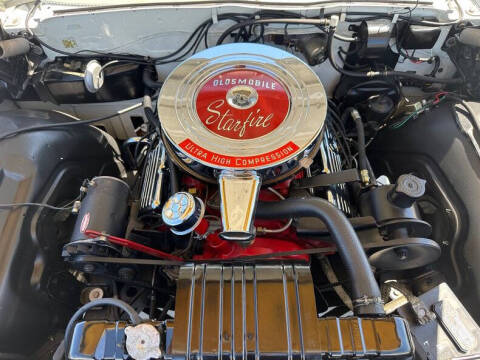 1962 Oldsmobile Starfire