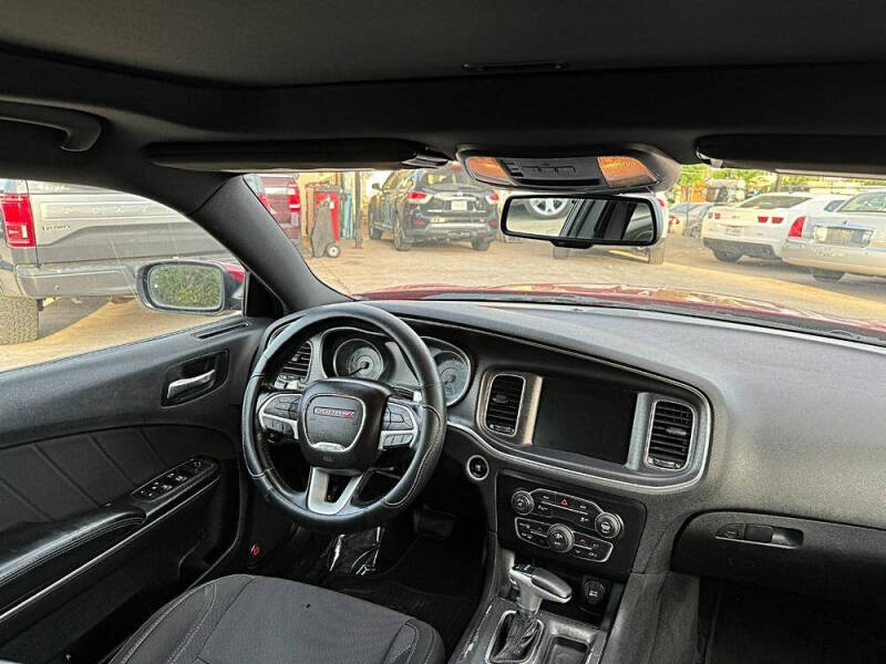 2016 Dodge Charger SXT