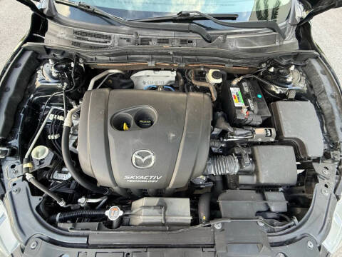 2017 Mazda MAZDA3 Sport