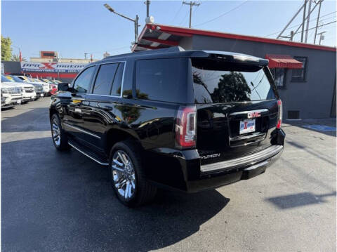 2017 GMC Yukon SLT