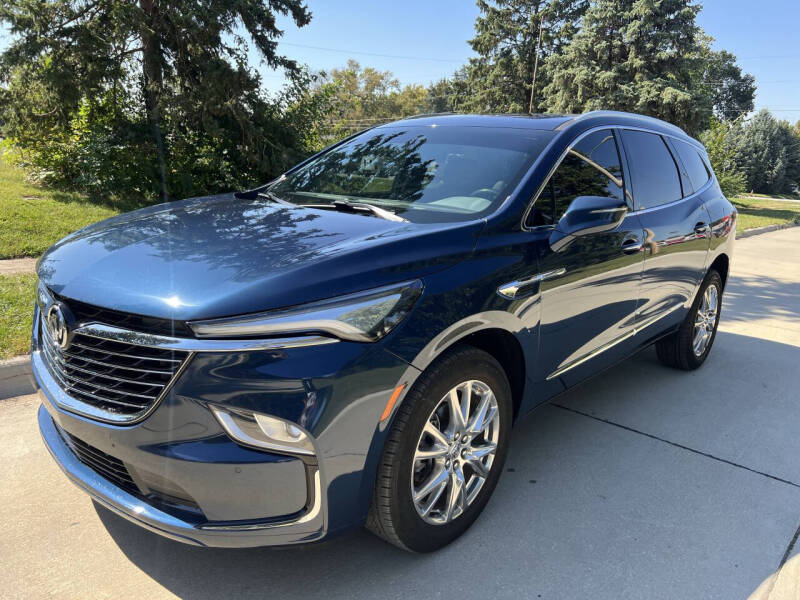 2023 Buick Enclave Essence