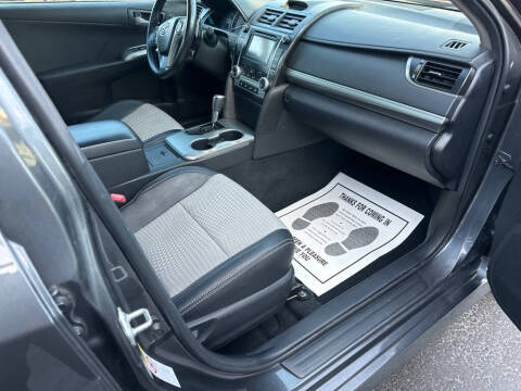 2012 Toyota Camry SE V6