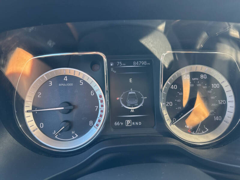 2018 Nissan Titan SV