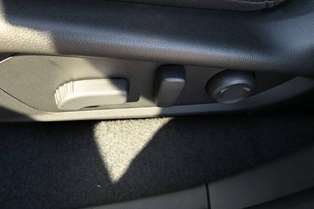 2025 Subaru Forester Touring Hybrid