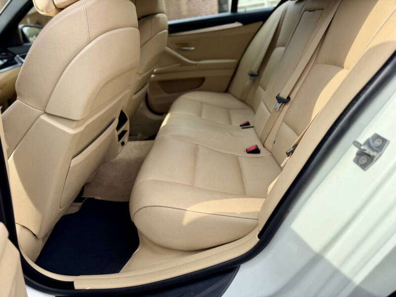 2012 BMW 5 Series 535i