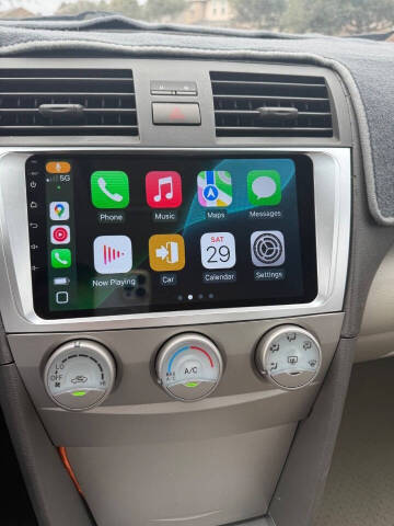 2011 Toyota Camry LE