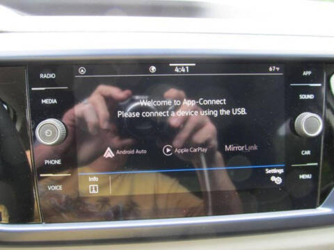 2023 Volkswagen Taos SE