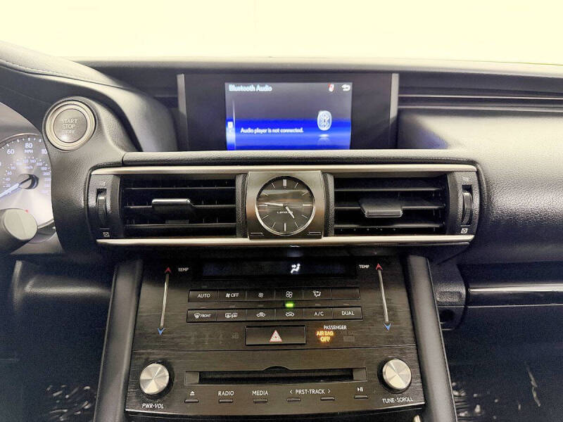 2018 Lexus IS 300