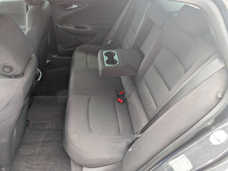 2017 Chevrolet Malibu LT