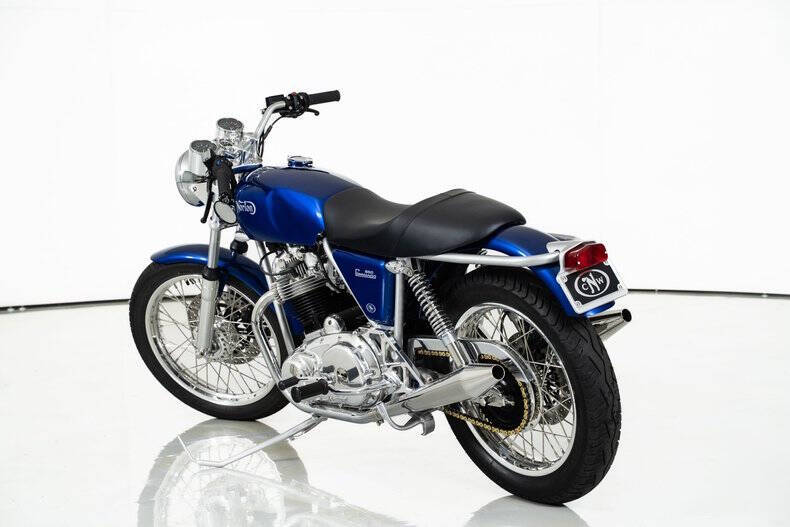 1975 Norton Commando 850