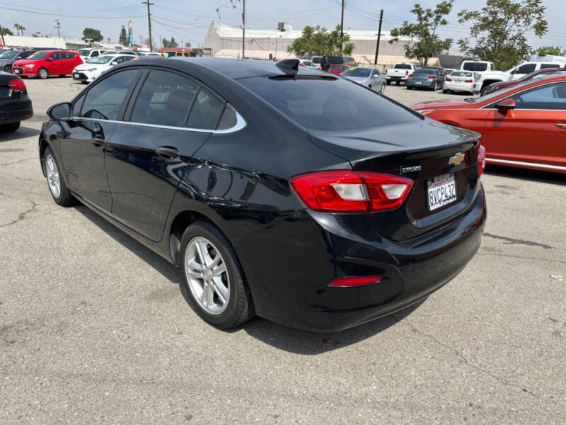 2018 Chevrolet Cruze LT Auto