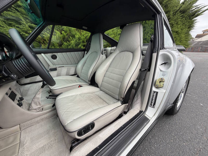 1989 Porsche 911 Carrera