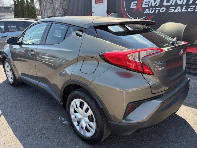 2021 Toyota C-HR LE