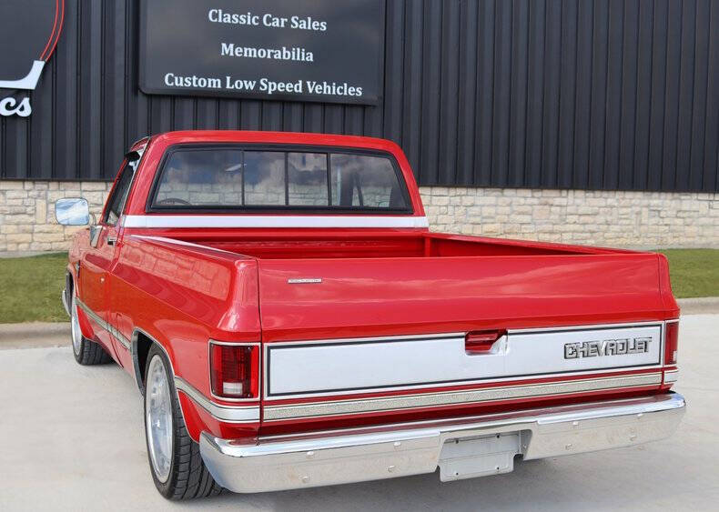 1987 Chevrolet R/V 10 Series