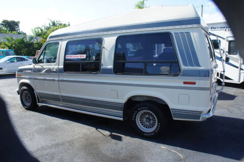 1990 Ford E-Series E-150