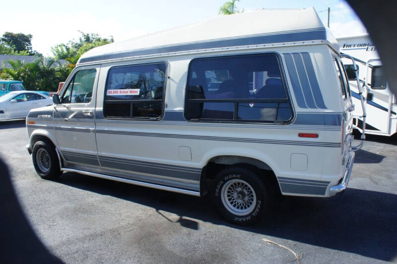 1990 Ford E-Series E-150