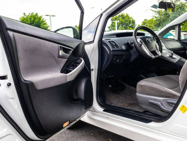 2015 Toyota Prius Two