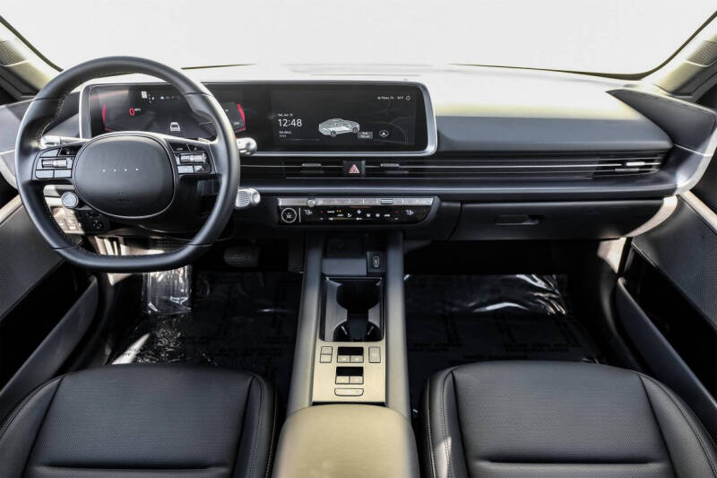 2024 Hyundai IONIQ 6 SEL