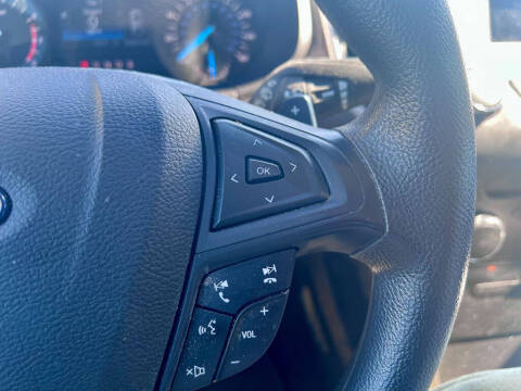 2018 Ford Edge SE