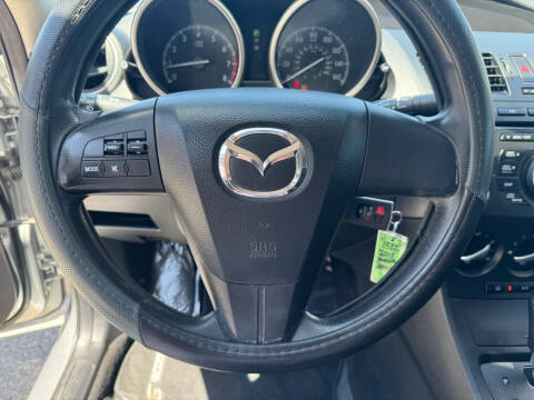 2013 Mazda MAZDA3 i SV
