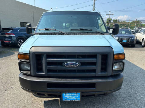 2013 Ford E-Series E-350 SD