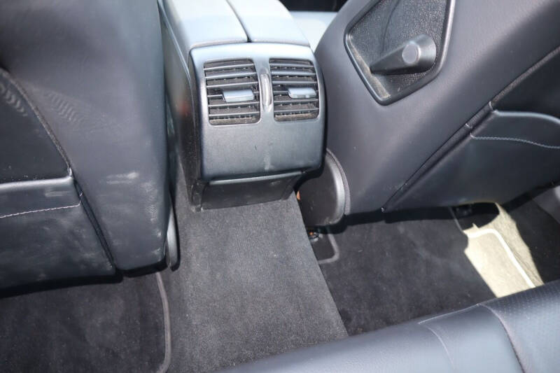 2013 Mercedes-Benz C-Class C 300 Luxury 4MATIC