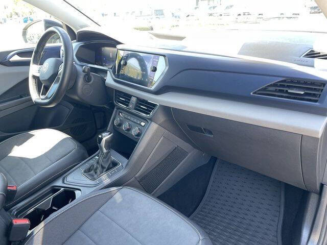 2022 Volkswagen Taos SE