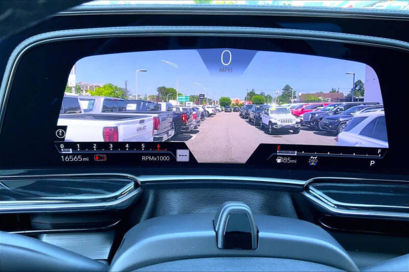 2024 Cadillac Escalade ESV Sport
