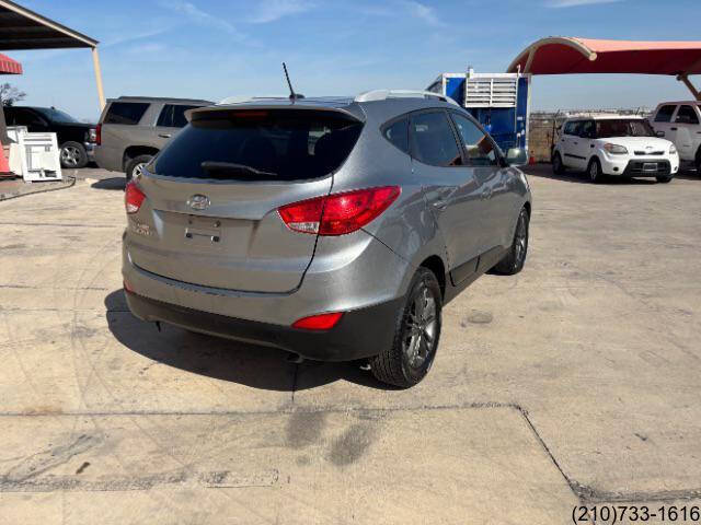 2015 Hyundai Tucson SE