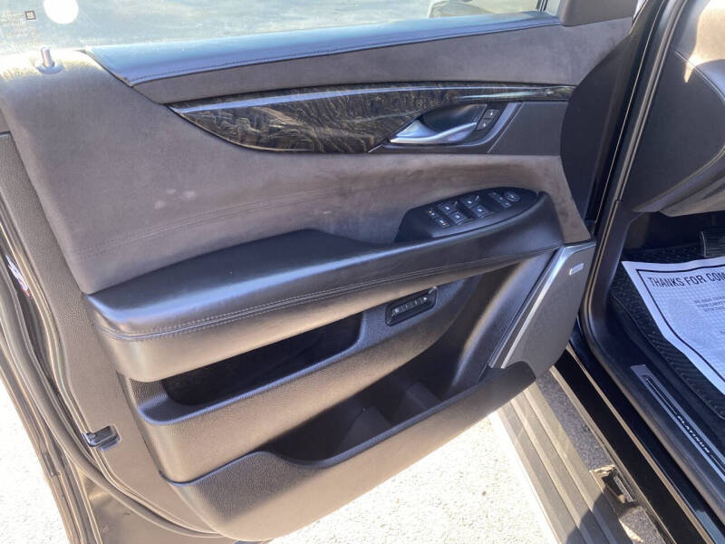 2015 Cadillac Escalade Platinum