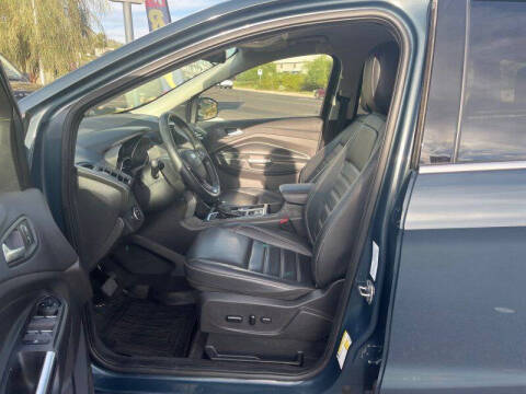 2019 Ford Escape SEL