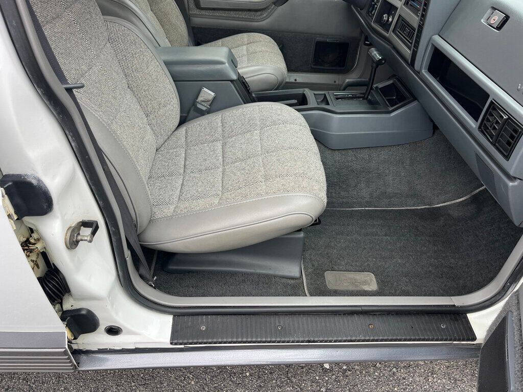 1991 Jeep Cherokee 65