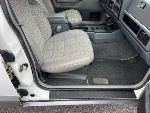 1991 Jeep Cherokee Laredo