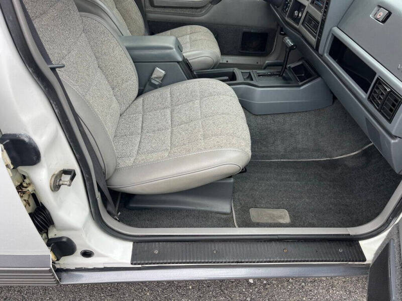 1991 Jeep Cherokee Laredo