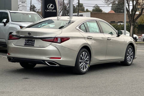 2025 Lexus ES 350