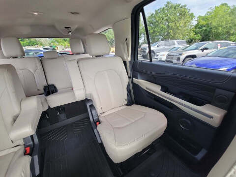 2022 Ford Expedition MAX Platinum